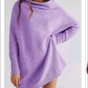 Habitual Girl Kylie Hatchi Twist-Front Heather Gray Pullover Sweater